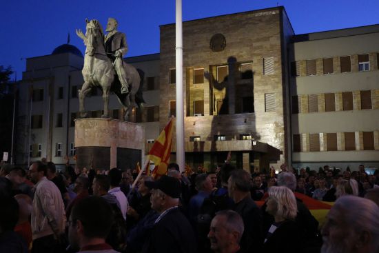 Makedonya'da "renkli devrim"