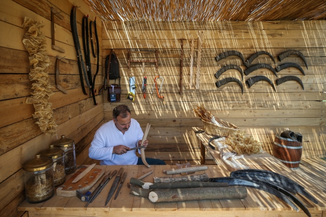 El sanatları ustaları Ahlat'ta buluştu