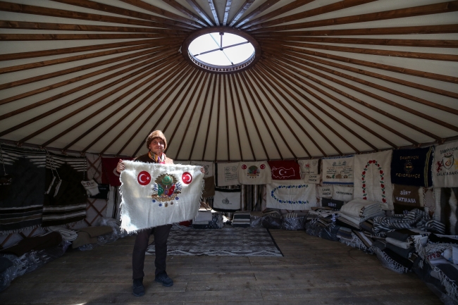 El sanatları ustaları Ahlat'ta buluştu