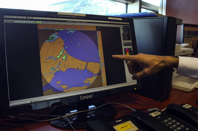 Gökyüzünün 'trafik' merkezi, 7/24 hizmet veriyor