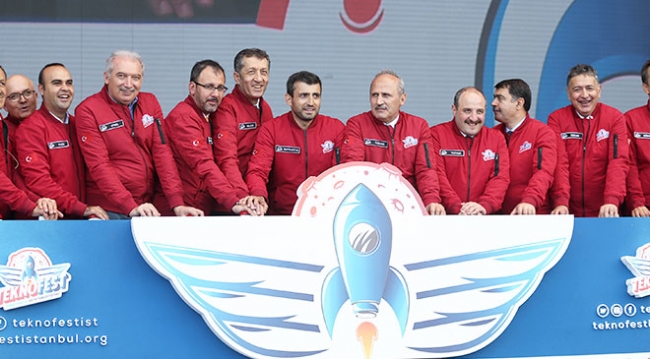 Bakan Varank: Amacımız gençlerin gönlüne teknoloji ateşini düşürmek