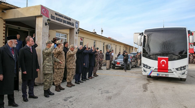 PÖH'ler dualarla Afrin'e uğurlandı