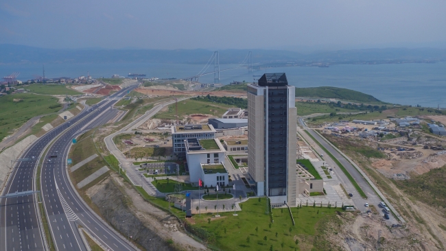 Sanayi ve Teknoloji Bakanı Mustafa Varank Bilişim Vadisi'ni ziyaret etti