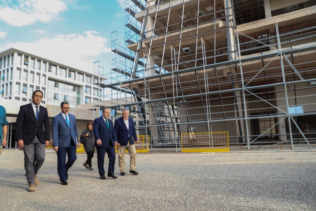 Sanayi ve Teknoloji Bakanı Mustafa Varank Bilişim Vadisi'ni ziyaret etti