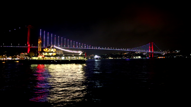 İstanbul Boğazı’nın gürültü avcıları