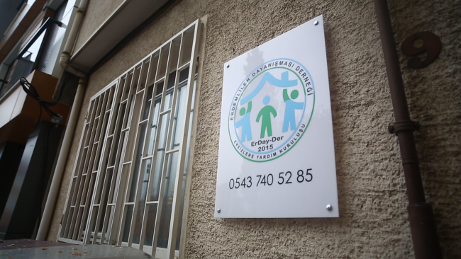 Evsizlere uzanan dost eli