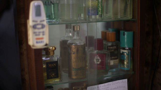 Dostlukların ayakta tuttuğu 70 yıllık berber