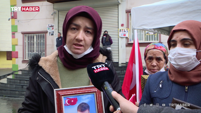 Çocuk Hakları Günü'nde evlat nöbetindeler