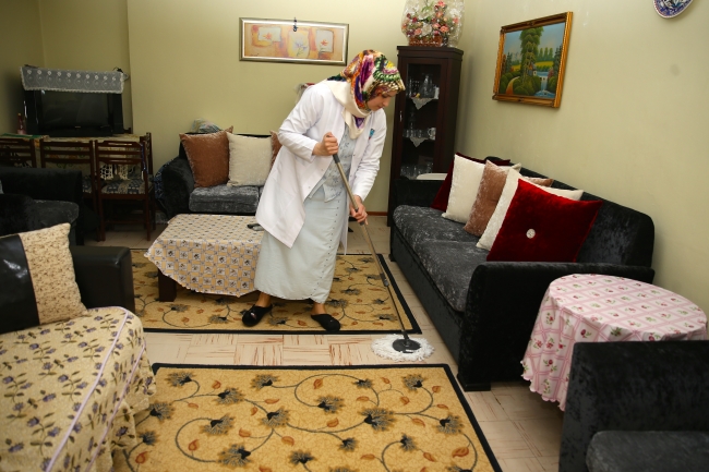 Yaşlılar bir tuşla "hizmet" alıyor