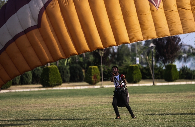 Adana yamaç paraşütçülerinin yeni gözdesi oldu