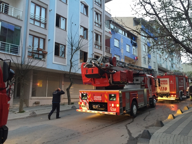 Çekmeköy'de yanan ev kullanılamaz hale geldi