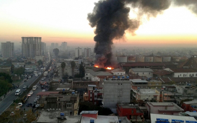 Adana'da fabrika yangını