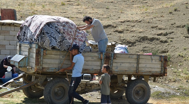 Kurban Bayramı nedeniyle yayladan erken ayrıldılar