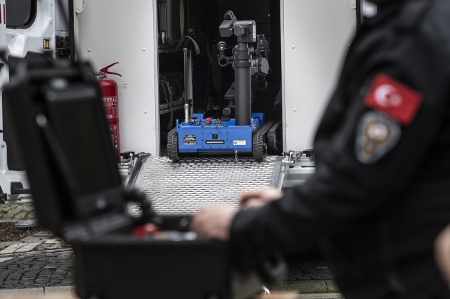 Yerli bomba imha robotu Ertuğrul görev başında