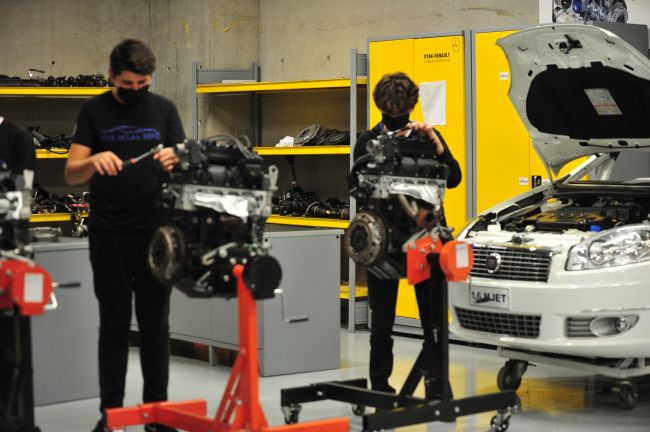 Yerli otomobilin 'geleceği' bu okulda yetişiyor