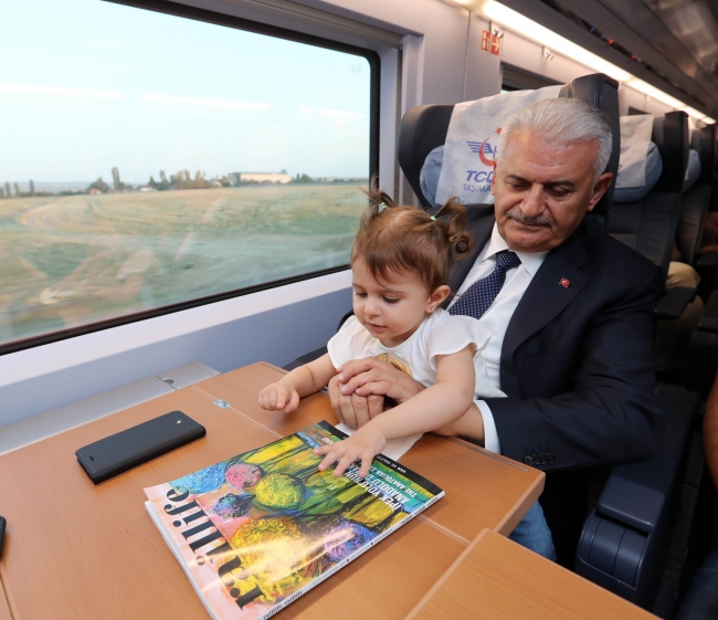 TBMM Başkanı Yıldırım'ın tren anısı kırdı geçirdi