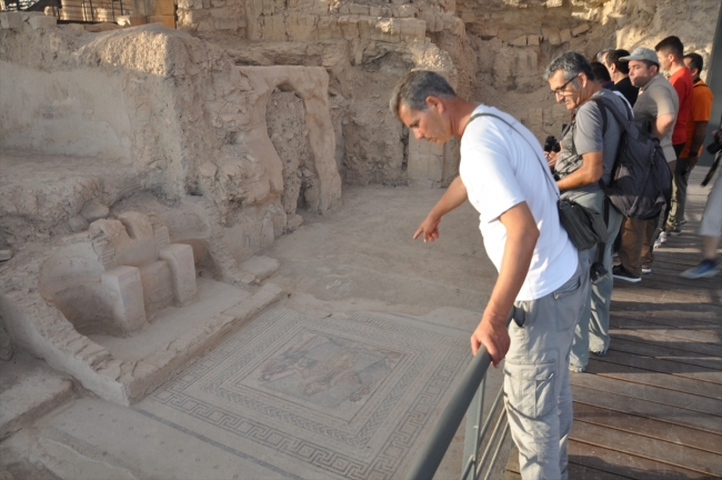 Gün doğumunu Zeugma'da karşıladılar