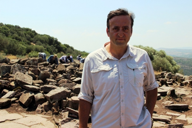 Manisa'da Zeus Sunağı’nın izleri aranıyor