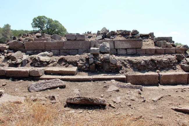 Manisa'da Zeus Sunağı’nın izleri aranıyor