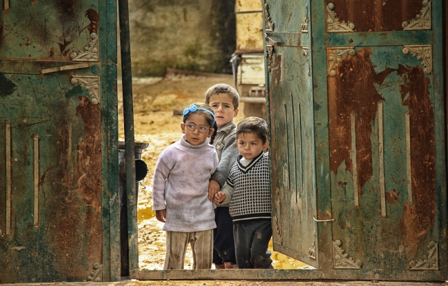 Zeytin Dalı Harekatı ile teröristlerden temizlenen köylere AFAD'dan yardım