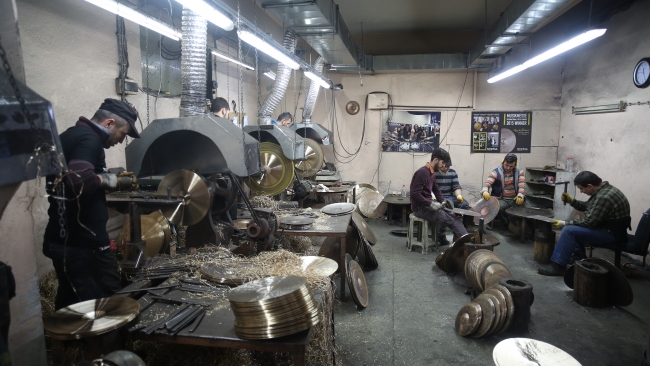 Dünyanın dört bir yanında "İstanbul Mehmet" zilleri yankılanıyor