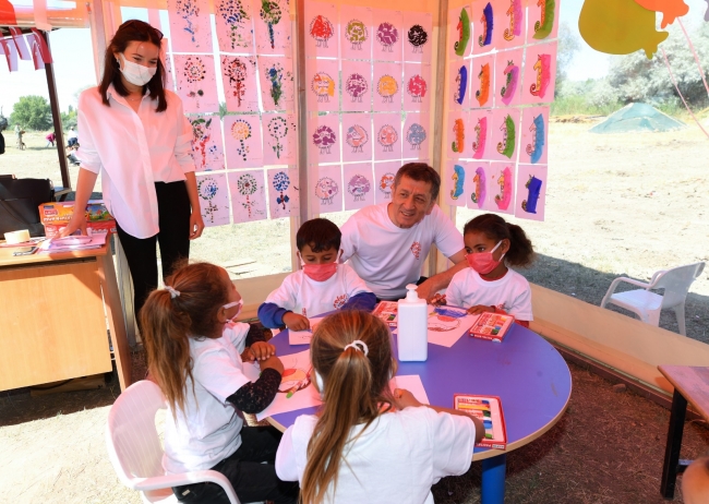 MEB, 11 ilde 'Mobil Okul' projesini başlatıyor