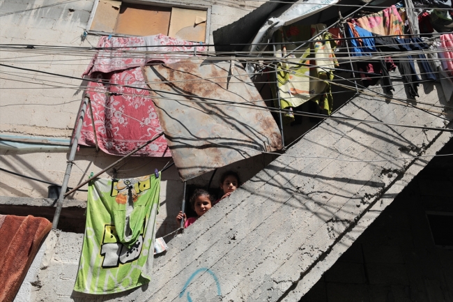 Gazze nüfusunun 3'te 2'si mülteci
