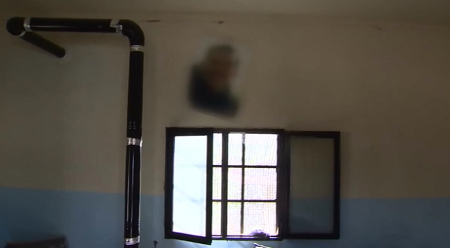 Teröristler masum insanları hücrede tutarak cezalandırmış