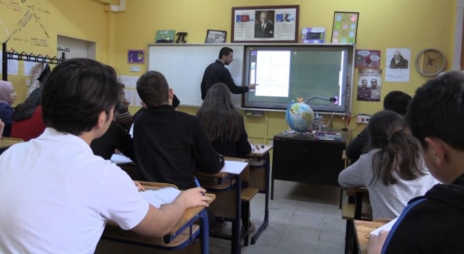 Şen ailesi bisikletle Avrupa turu yaptı