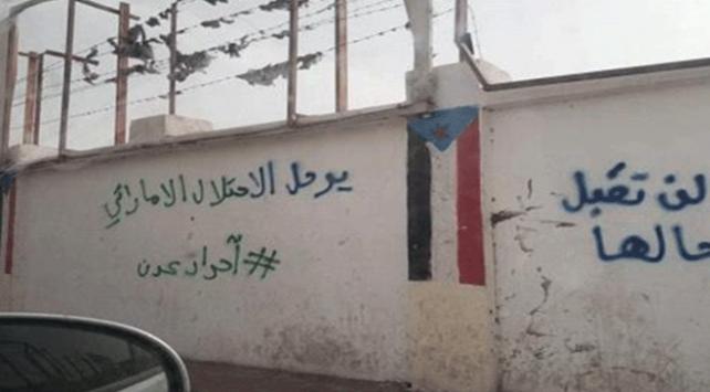 Yemende duvarlara Birleşik Arap Emirlikleri karşıtı sloganlar yazıldı