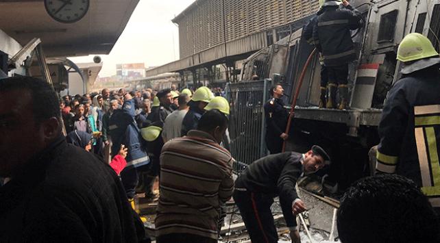 Mısırda tren istasyonunda yangın: 28 ölü, 50 yaralı