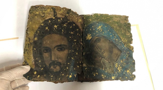 Diyarbakırda 800 yıllık İbranice kitap ele geçirildi