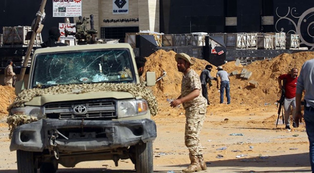 Libya zirvesinden savaÅÄ±n durdurulmasÄ± Ã§aÄrÄ±sÄ±