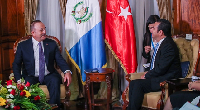 Dışişleri Bakanı Çavuşoğlu Guatemala Devlet Başkanı ile görüştü