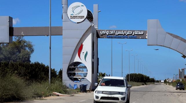 Libya UMH kuvvetleri Trablus havalimanına girdi