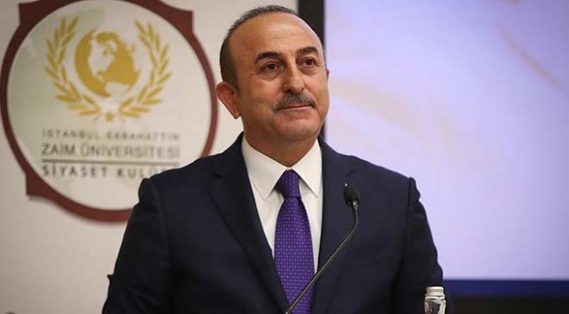 Dışişleri Bakanı Çavuşoğlu Miçotakis'i kutladı