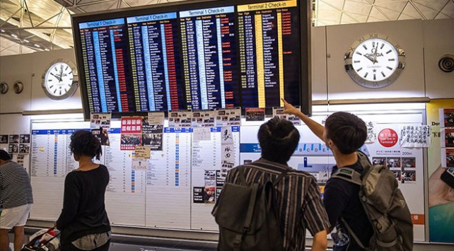 Hong Kong Uluslararası Havalimanında uçuşlar tekrar başladı