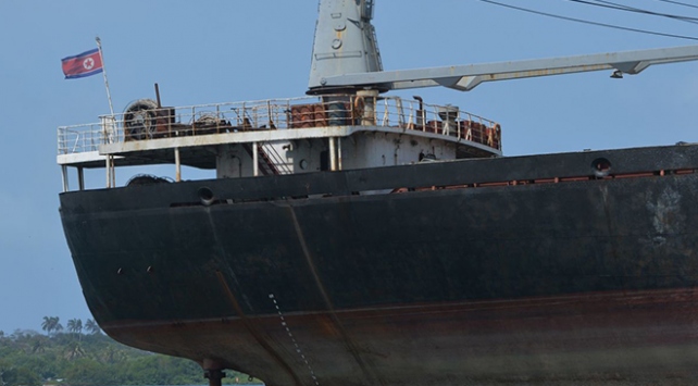 Rusya, Kuzey Kore gemilerini alÄ±koydu