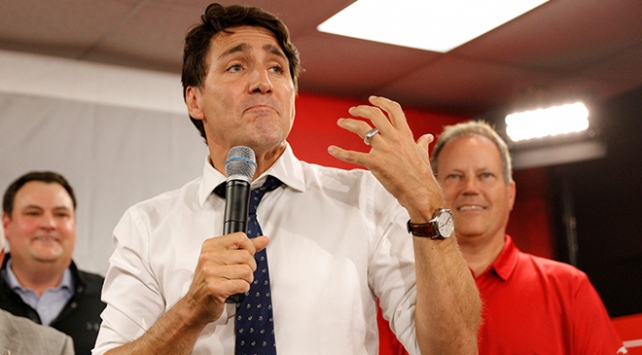 Trudeau'nun yüz kızartan fotoğrafı Kanada'yı karıştırdı