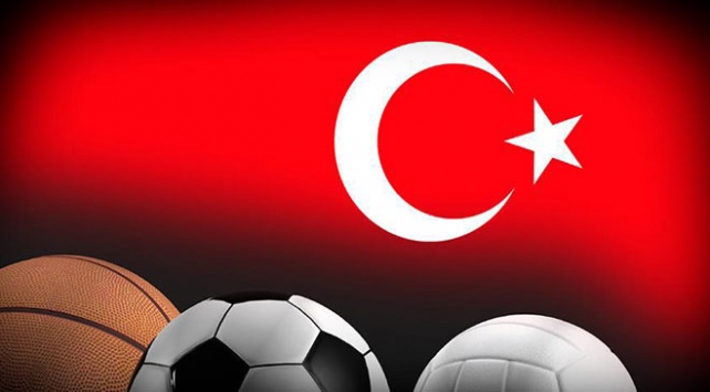 Spor camiasından Barış Pınarı Harekatı'na destek