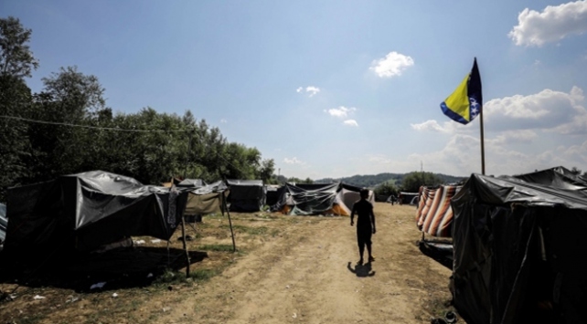Bosna Hersek'teki göçmen krizi büyüyor