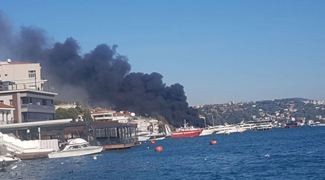 Beşiktaşta tekne yangını