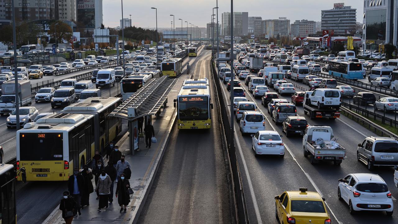İstanbul&#39;da trafik yoğunluğu... 18 Aralık 2020 İstanbul trafik durumu... -  Son Dakika Haberleri
