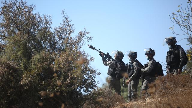 İsrail güçleri 6 Filistinliyi yaraladı
