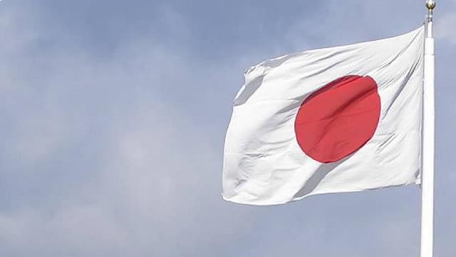 Japonya, yeni koronavirüs varyantına karşı sınırlarını kapatıyor