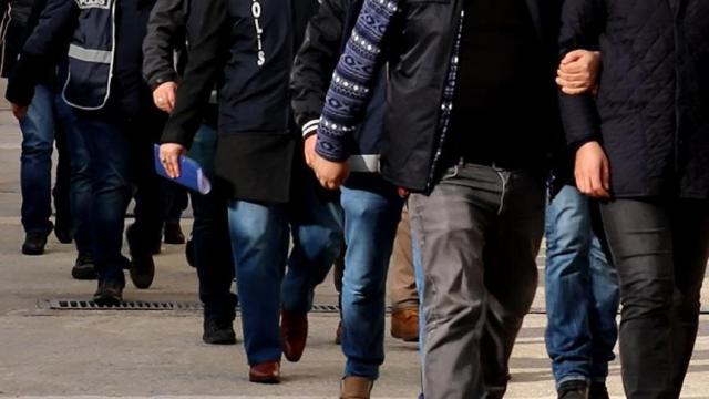 Edirnede gümrük kaçakçılığı operasyonunda 11 şüpheli yakalandı