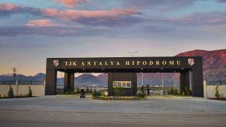Antalya Hipodromu açıldı