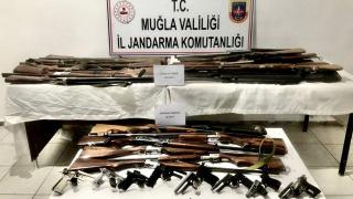 Muğla'da silah kaçakçılığı operasyonu: 2 gözaltı