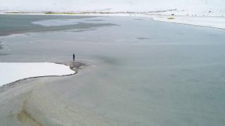 Van Gölü tuzlu ve sodalı olmasına rağmen buz tuttu