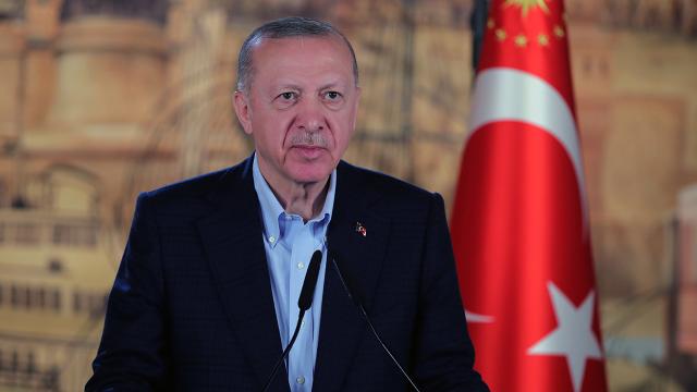 Cumhurbaşkanı Erdoğan'dan milli boksörlere tebrik